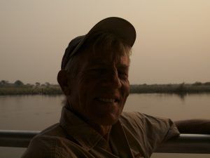 Namibia Rundreise Selbstfahrer-Erfahrungen. Enjoying the sunset on the Chobe River