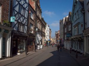 Durham, pros and cons of couchsurfing, sofa surfing uk