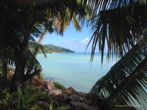 Best area to stay in Seychelles. Taxi prices. What to do in Mahe, Seychelles. why is seychelles so expensive?