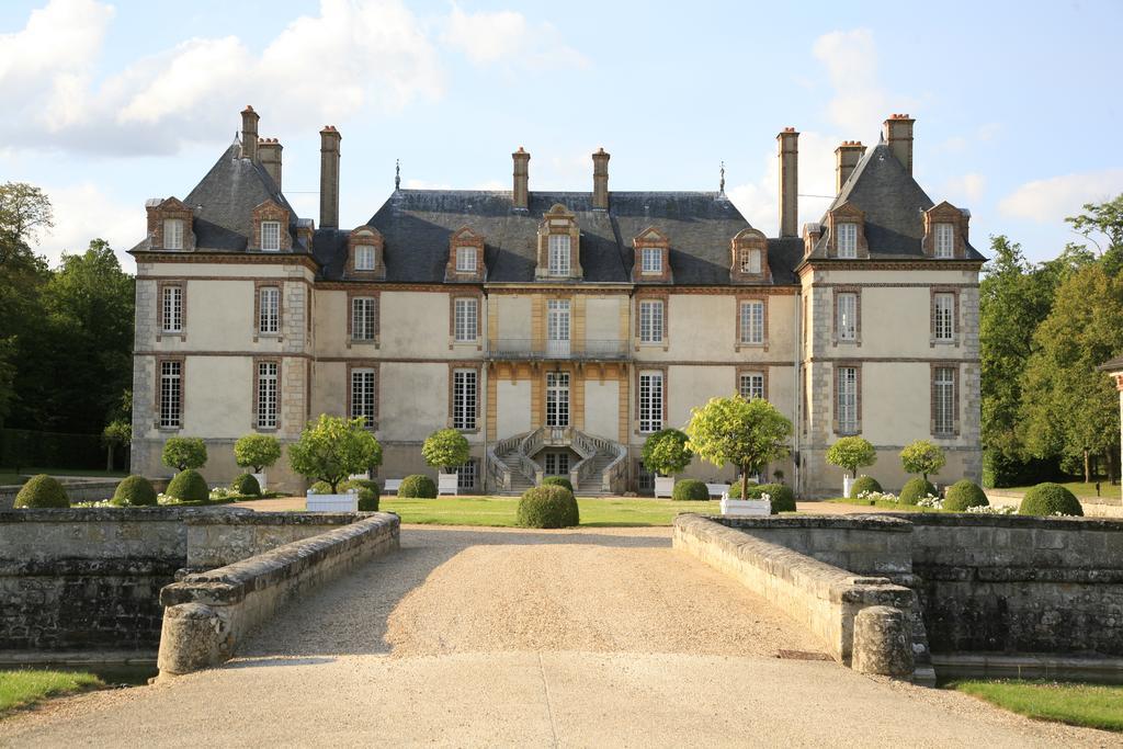 Chateau Hotel de Bourron-Marlotte - castles near paris, chateau holidays in france 