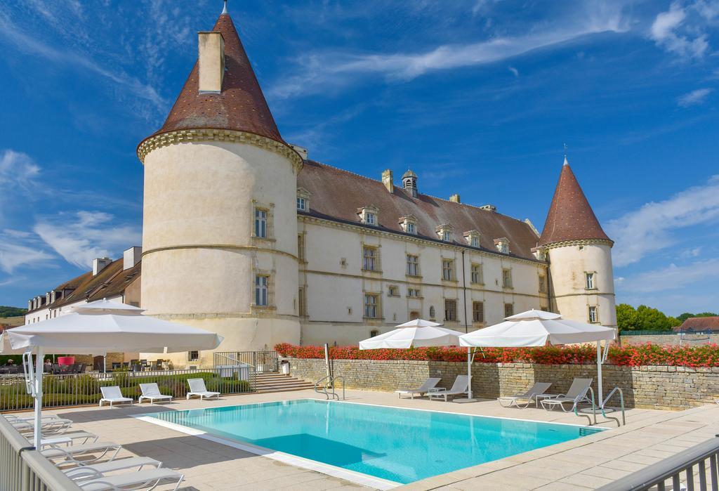 Chateau Hotels in Burgundy France: Chateau de Chailly, Boutique Hotel Bourgogne. burgundy chateau hotels.