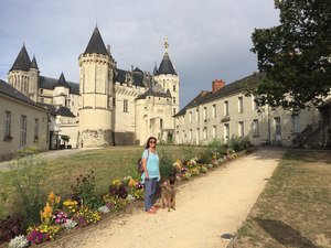 Best cities in France to live with great connection to the UK in Pays de la Loire | retire in Paris - best area to live in France